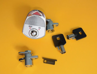 New OEM LOCK SET Harley Davidson