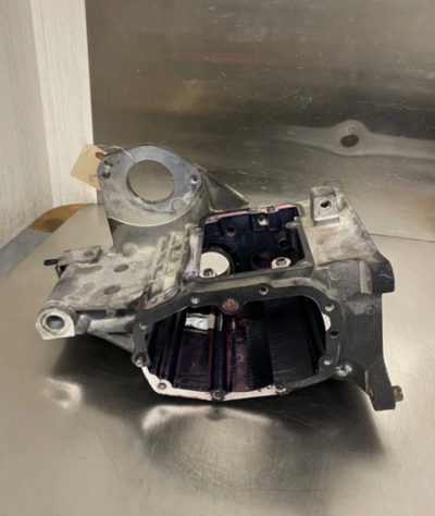 Transmission housing assembly